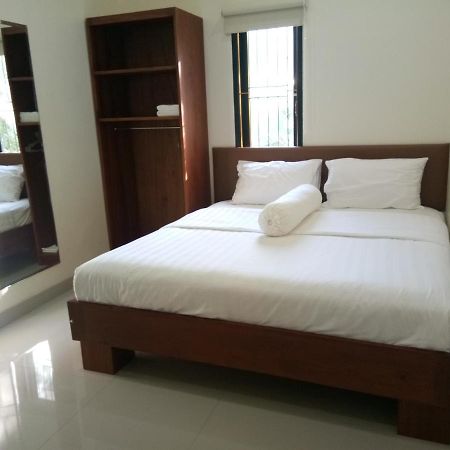 Clean & Comfort Homestay アンボン エクステリア 写真