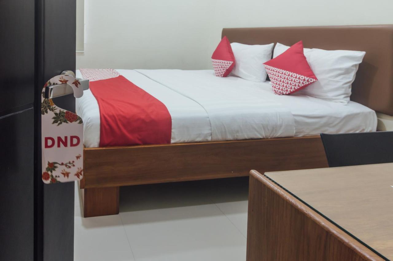 Clean & Comfort Homestay アンボン エクステリア 写真
