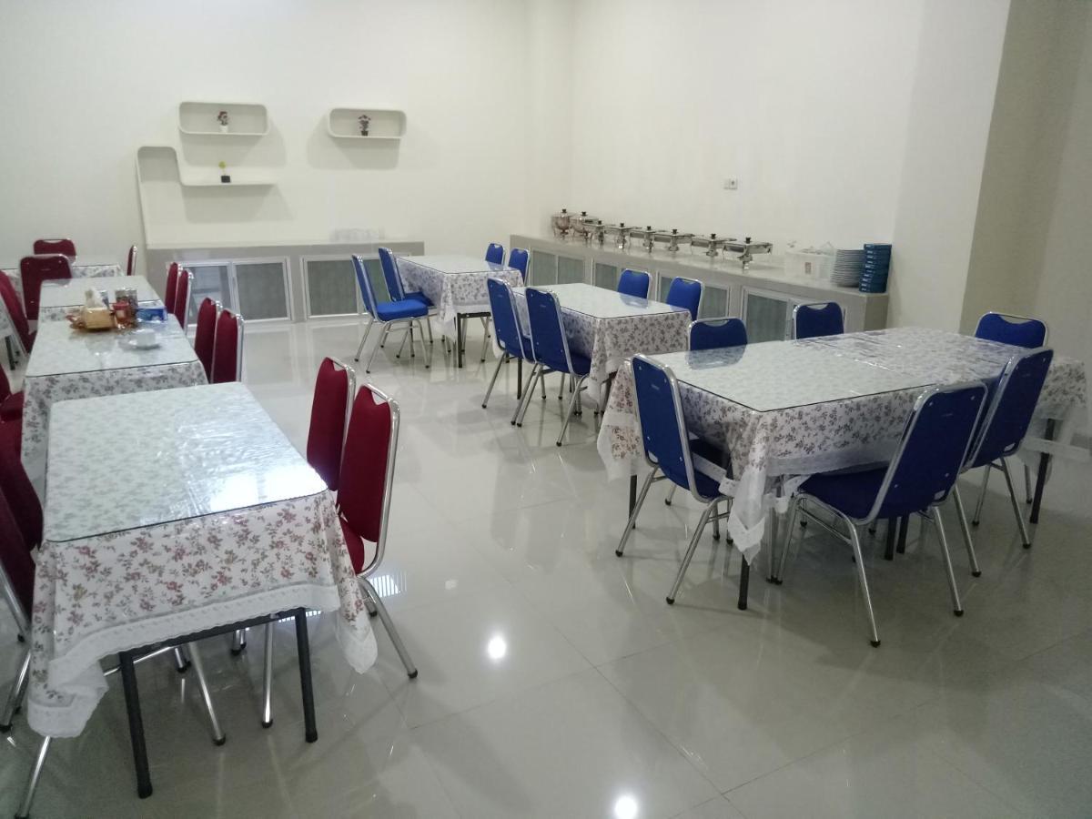 Clean & Comfort Homestay アンボン エクステリア 写真