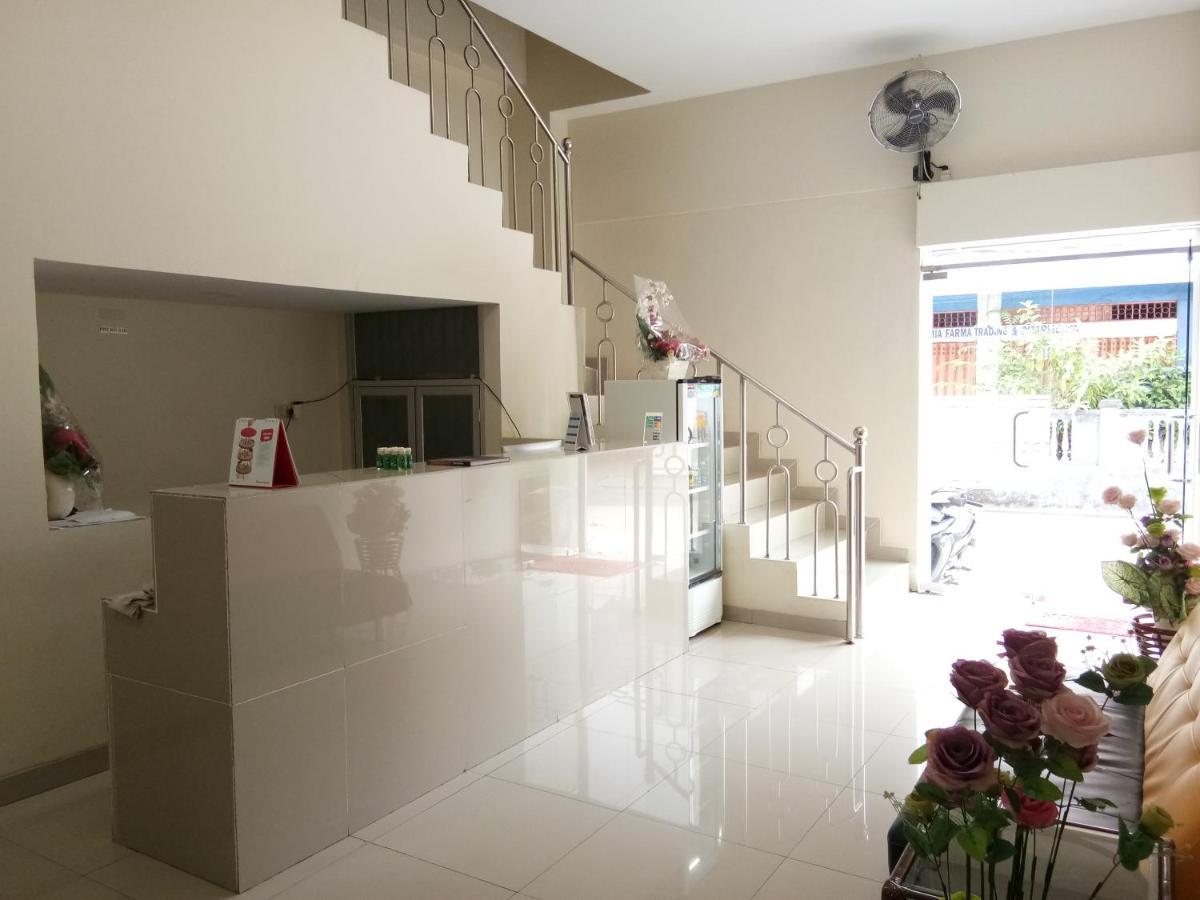 Clean & Comfort Homestay アンボン エクステリア 写真