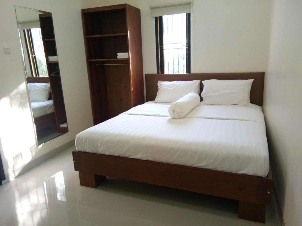 Clean & Comfort Homestay アンボン エクステリア 写真